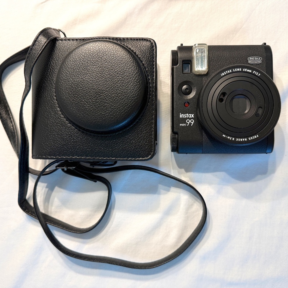INSTAX Mini 99 Camera with case used 1x GREAT CONDITION